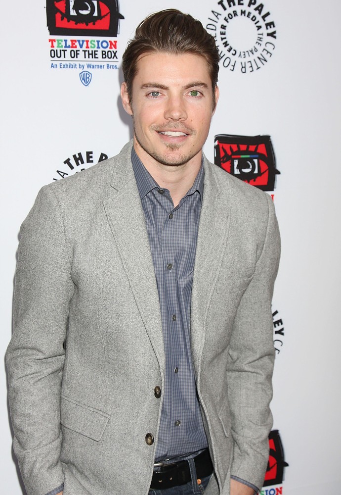 Josh Henderson Picture 19 Warner Brothers Presents Television Out of The Box