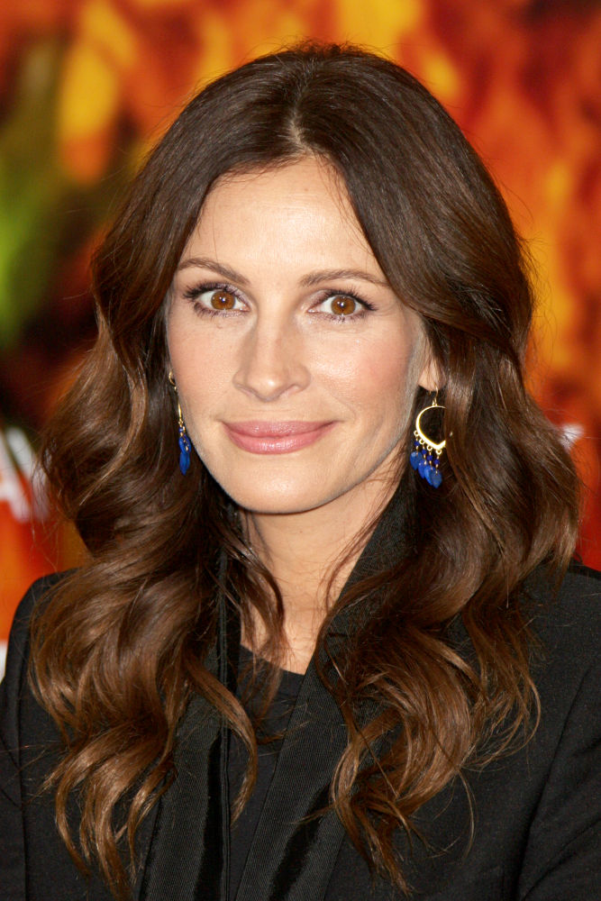 julia roberts family pictures. Julia Roberts