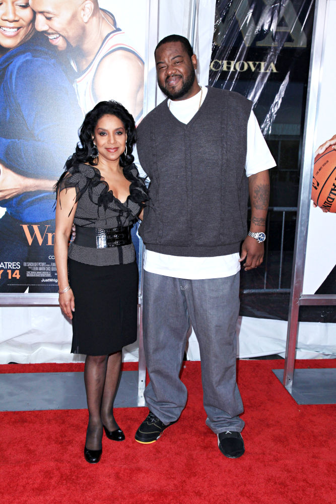 Phylicia Rashad - Wallpaper Hot