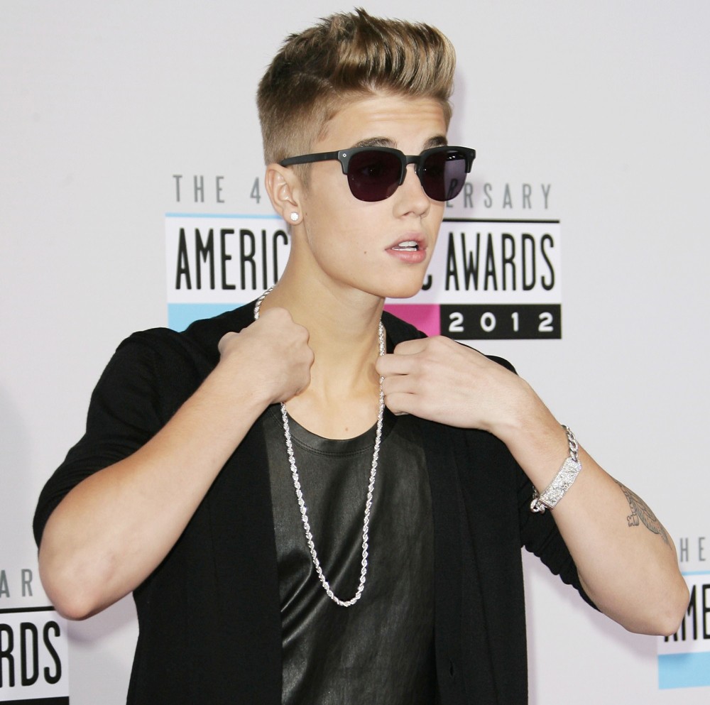 justin-bieber-40th-anniversary-american-