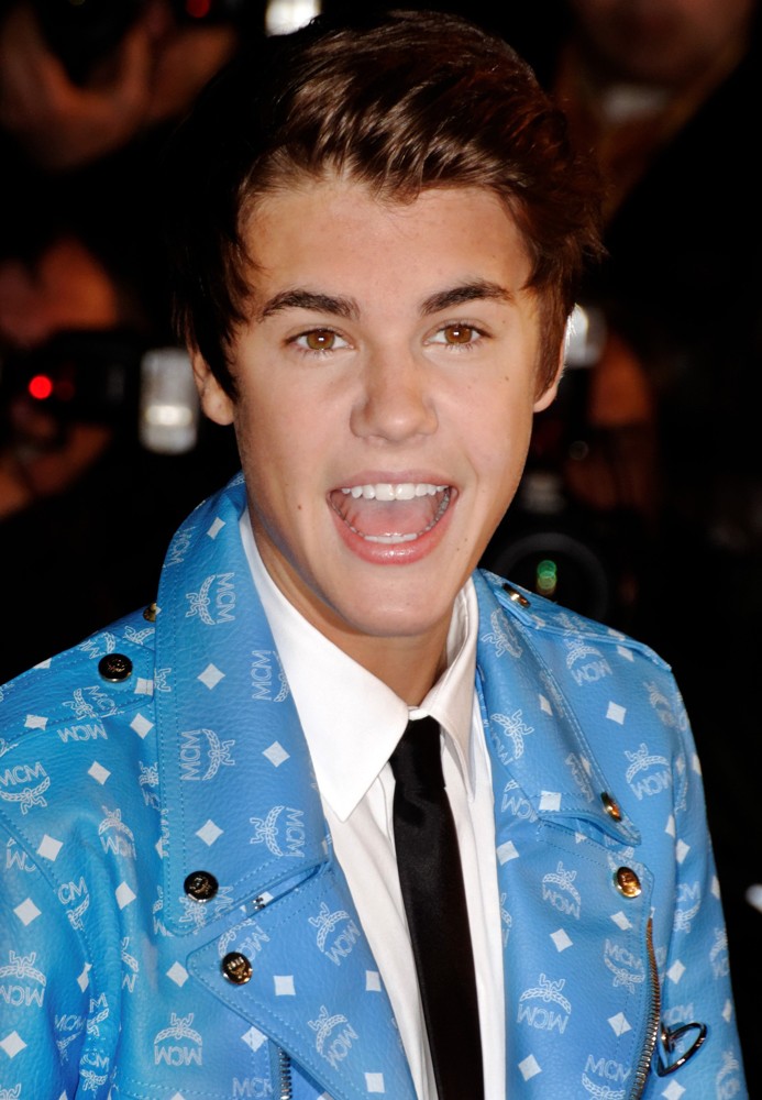 Justin Bieber NRJ Music Awards 2012 Arrivals