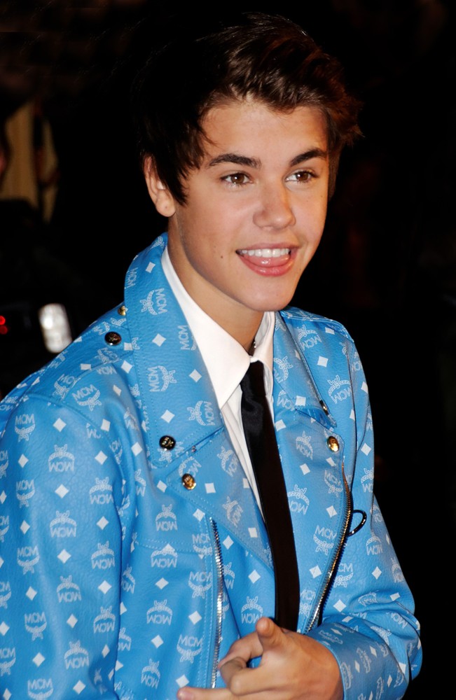 Justin Bieber NRJ Music Awards 2012 Arrivals