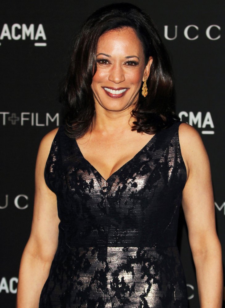 Kamala Harris Picture 3 2014 LACMA Art + Film Gala Honoring Barbara