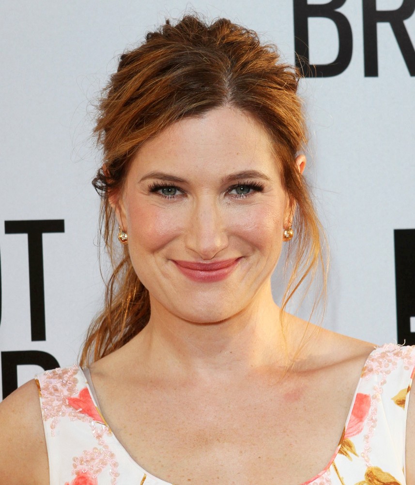 Kathryn Hahn Picture 5 - Our Idiot Brother - Los Angeles Premiere - Kathryn Hahn’s Boldest Style Moves – Comedic Star With Serious Glam