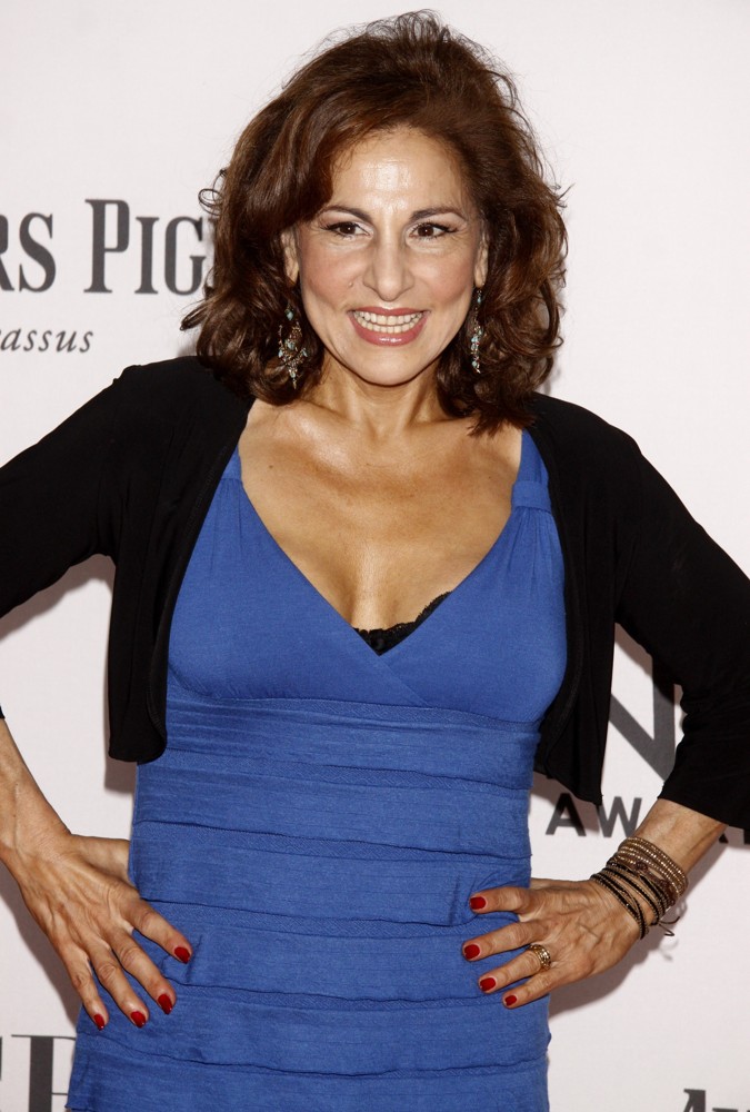 Kathy Najimy Net Worth