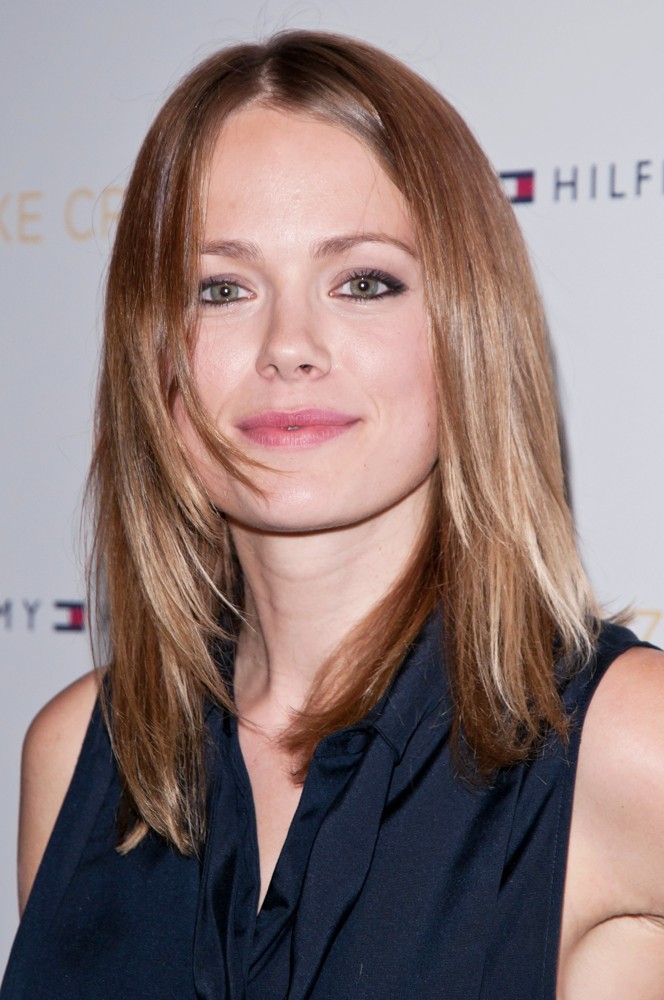 Katia Winter Net Worth