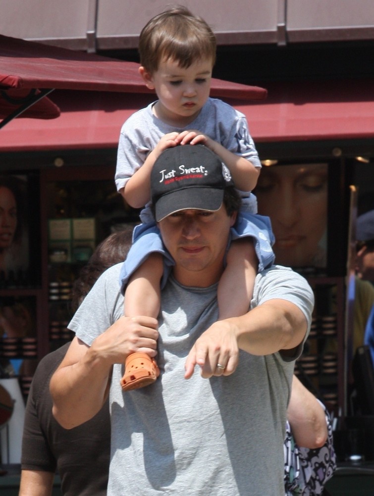 Ken Marino