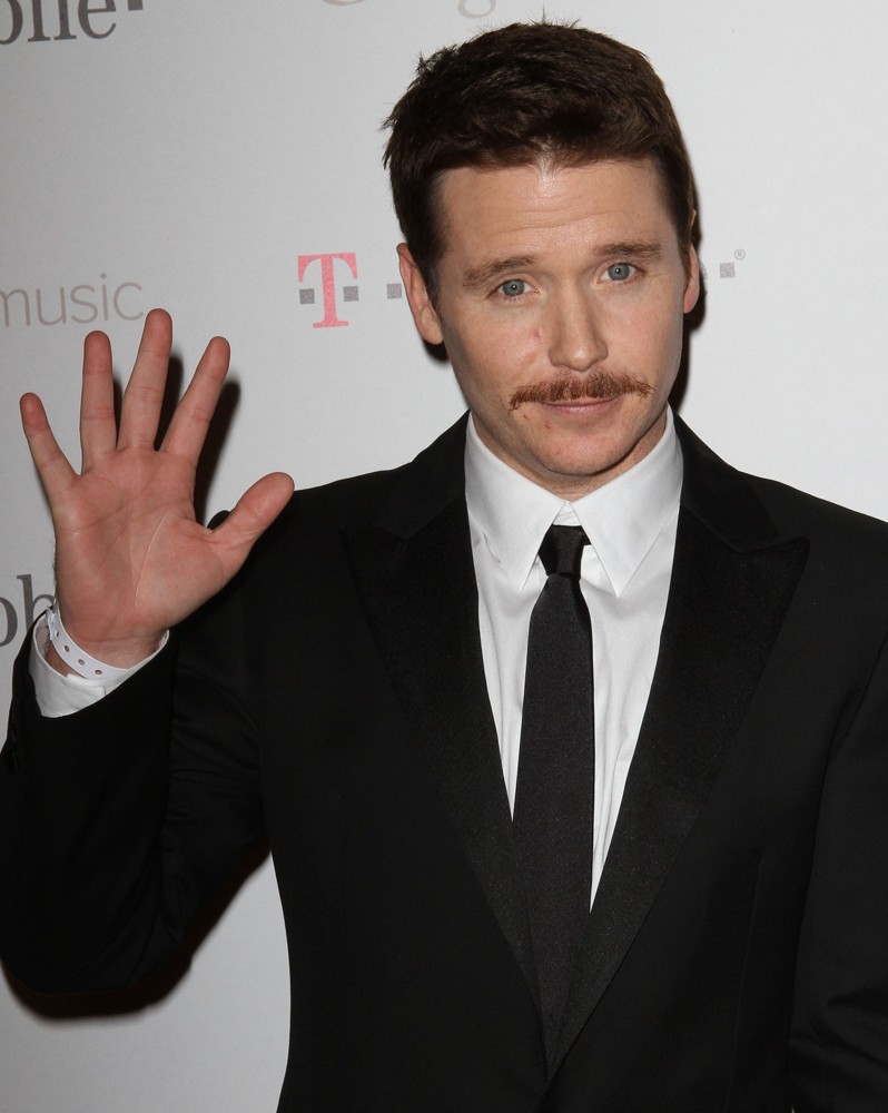 kevin connolly Picture 43 - Celebrity Magenta Carpet Arrivals at The
