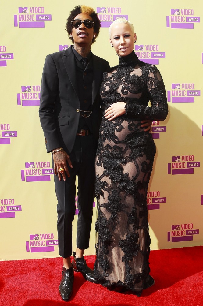 khalifa-rose-2012-mtv-video-music-awards-03.jpg