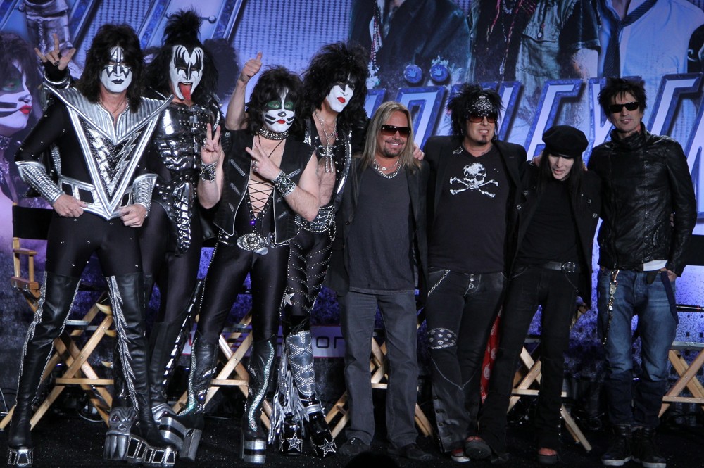 KISS