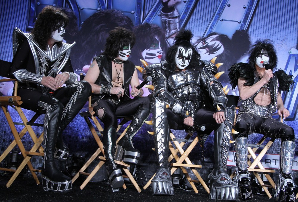 KISS