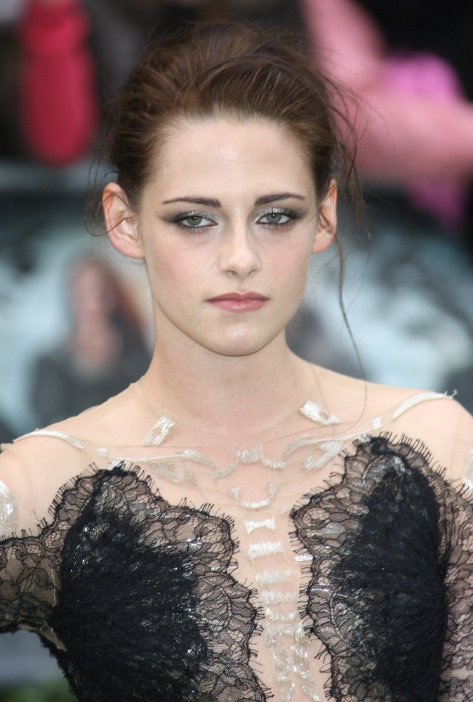 World Premiere of Snow White and the Huntsman - Arrivals