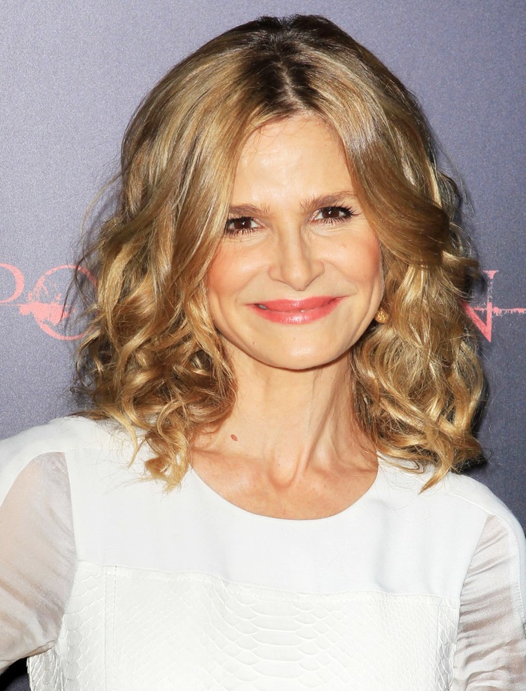 Kyra Sedgwick Picture 46 The Premiere of The Possession Arrivals