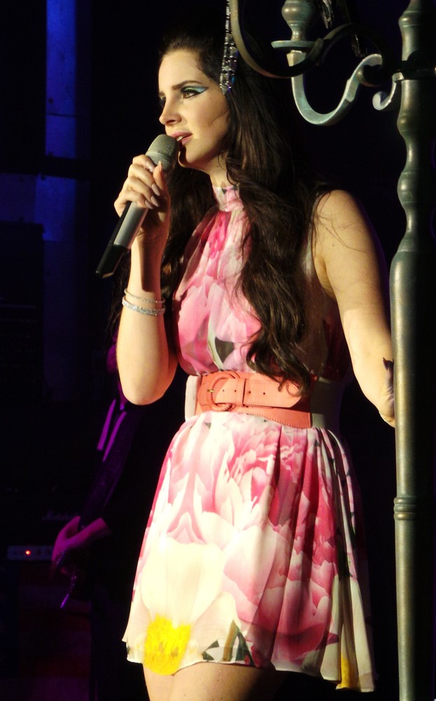 Lana Del Rey Picture 158 Lana Del Rey Performs Live in Concert