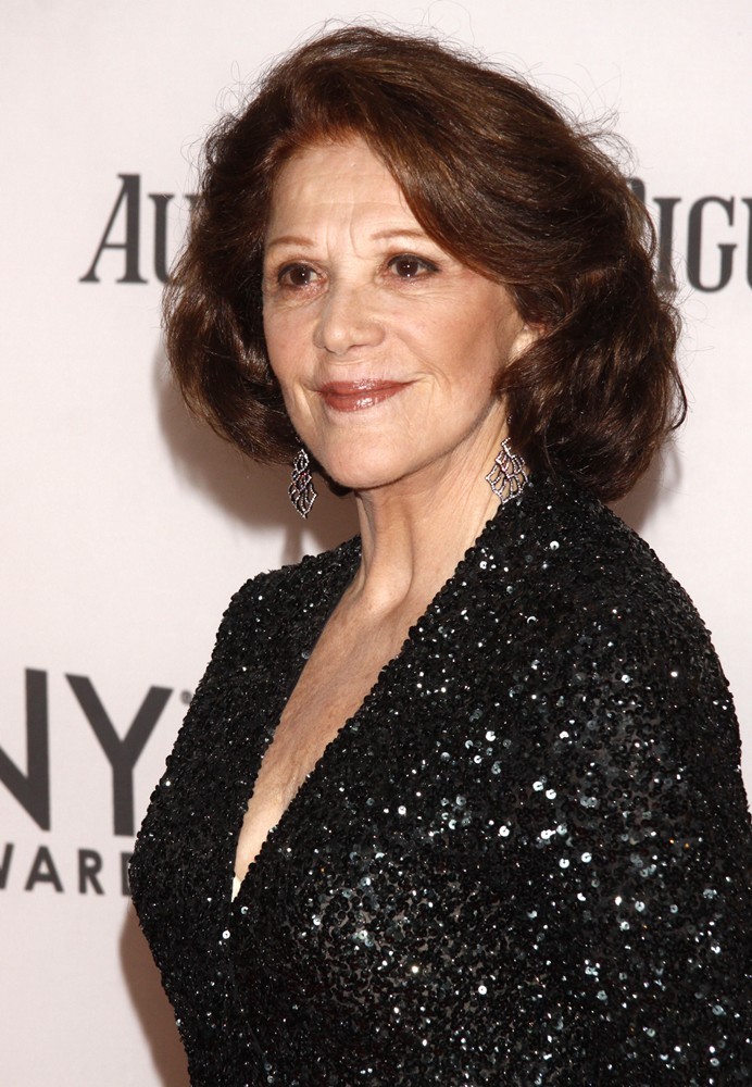 Linda Lavin Net Worth