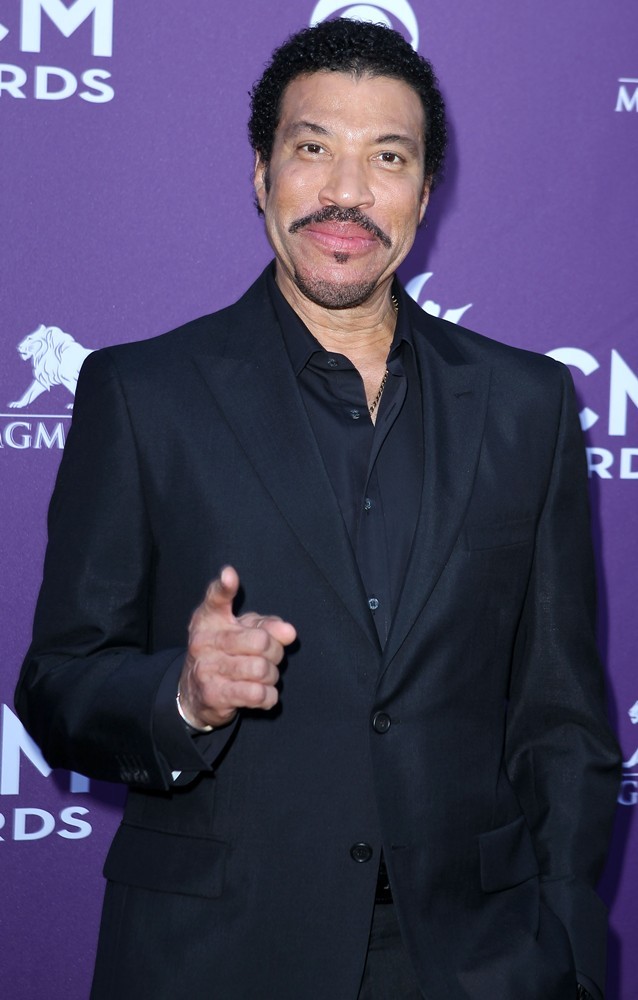 lionel richie Picture 25 - 2012 ACM Awards - Arrivals