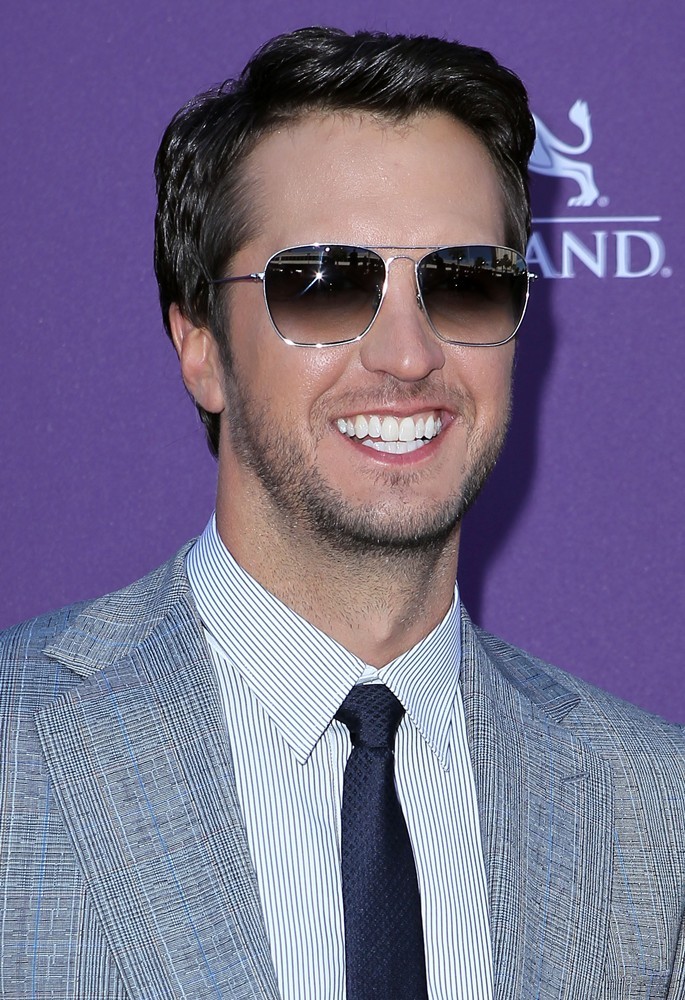 Luke Bryan Picture 20 2012 ACM Awards Arrivals