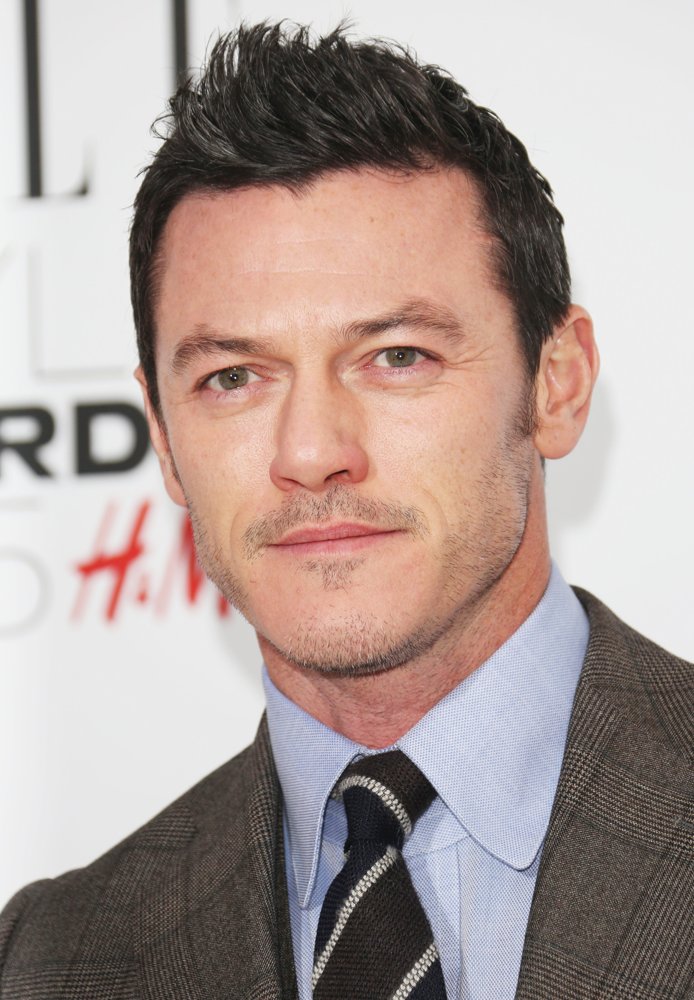 Luke Evans Picture 82 ELLE Style Awards 2015 Arrivals
