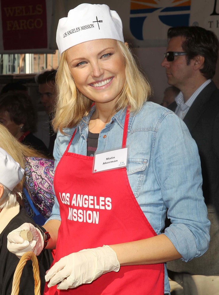 The Los Angeles Mission's Thanksgiving for Skid Row Homeless