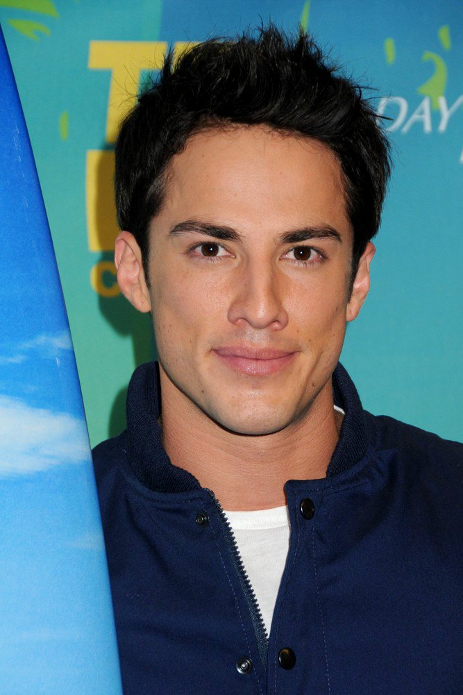 Michael Trevino - Beautiful HD Wallpapers