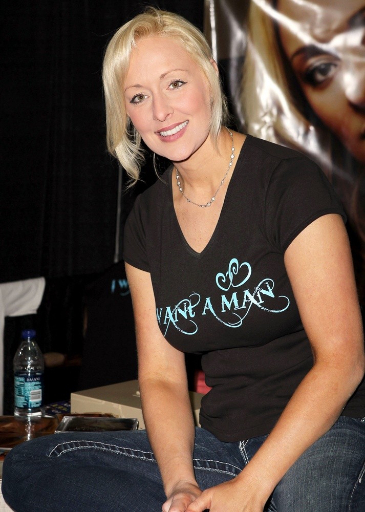 Mindy Mccready Pics Mindy Mccready Pics