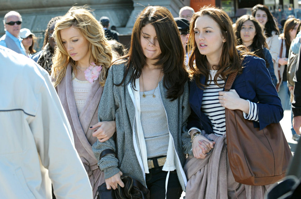 Katie Cassidy, Selena Gomez, Leighton Meester in On The Set of 'Monte Carlo' Filming