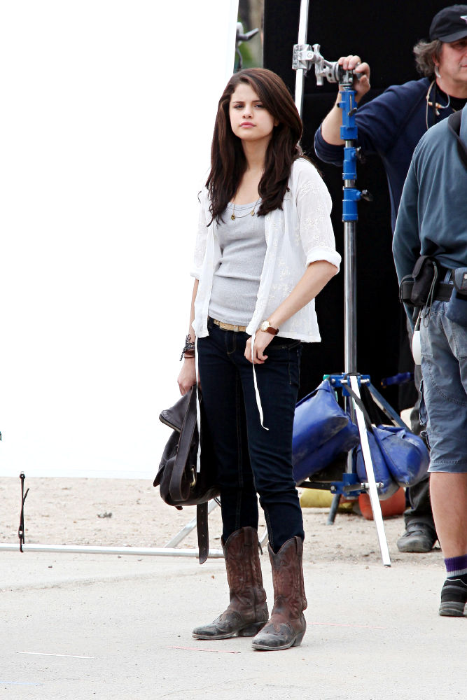 Selena Gomez in On The Set of New Movie 'Monte Carlo'