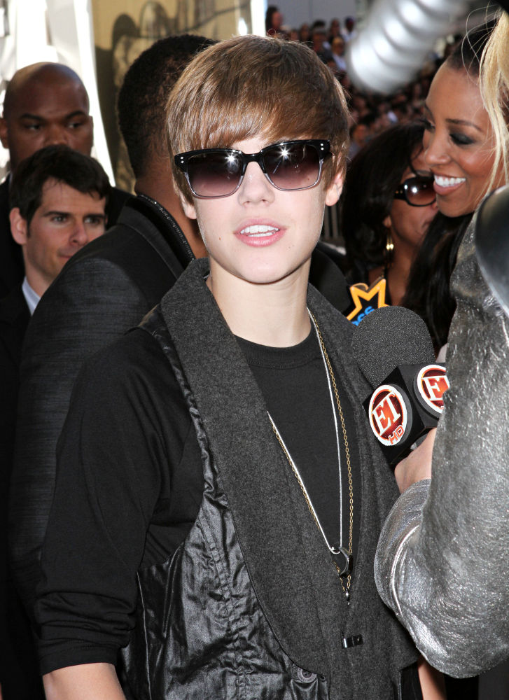 Teen pop sensation Justin Bieber is giving fans the chance to meet him Teen pop sensation Justin Bieber is giving fans the chance to meet him
