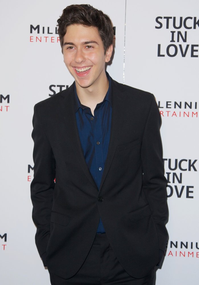 semi muscled nudiste girl the naked brothers band movie filming