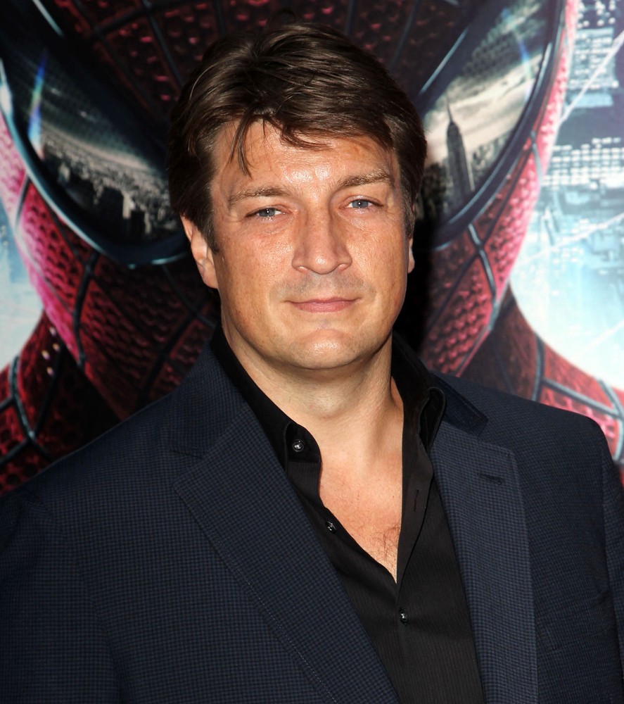 Nathan Fillion - Wallpaper Gallery