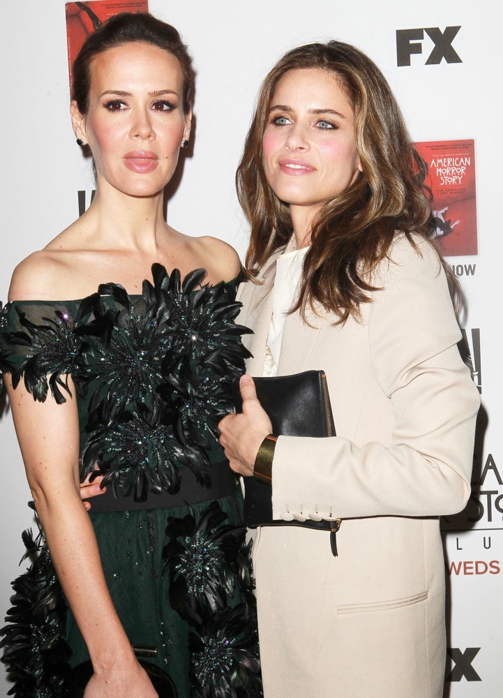Amanda Peet
