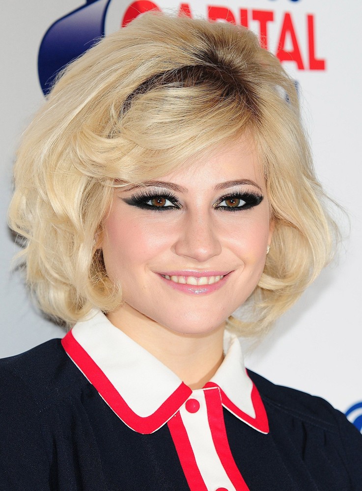 Pixie Lott - Wallpaper Gallery