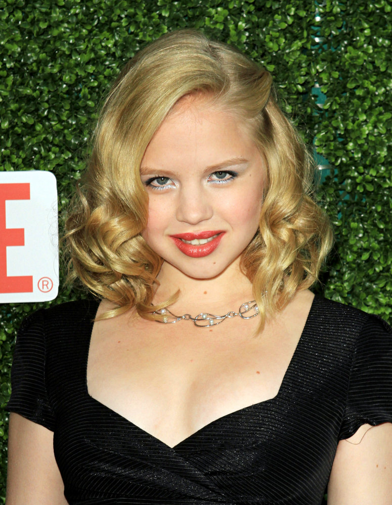 Sofia Vassilieva Picture 17 - 2010 CBS, CW, Showtime Summer Press Tour