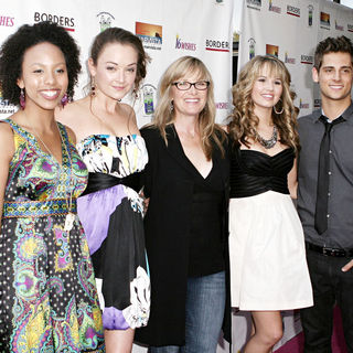 Disney Channel's Premiere of '16 Wishes'