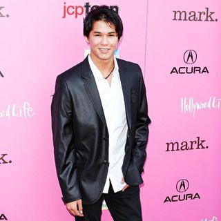 BooBoo Stewart in The 12th Annual Young Hollywood Awards - Arrivals
