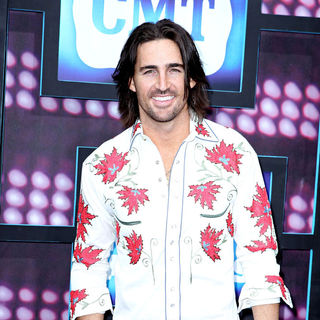 Jake Owen in 2010 CMT Music Awards Blue Carpet Arrivals