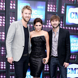 Lady Antebellum in 2010 CMT Music Awards Blue Carpet Arrivals
