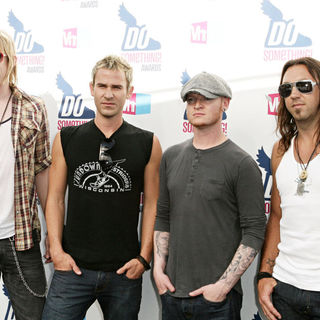 2010 VH1 Do Something Awards