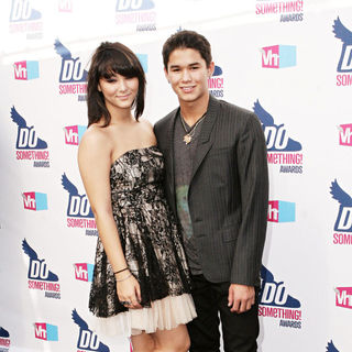 Fivel Stewart, BooBoo Stewart in 2010 VH1 Do Something Awards