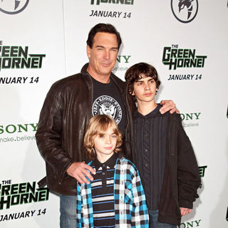 Patrick Warburton, Shane Warburton, Gabriel Warburton in Premiere of Columbia Pictures "The Green Hornet" - Arrivals