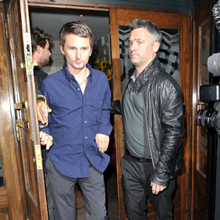Matthew Bellamy, Muse in Kate Hudson and Matthew Bellamy Outsite The Ivy Restaurant and Heads to The Groucho Club
