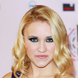 Emily Osment in MTV Europe Music Awards 2010 - Press Room