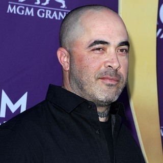 Aaron Lewis