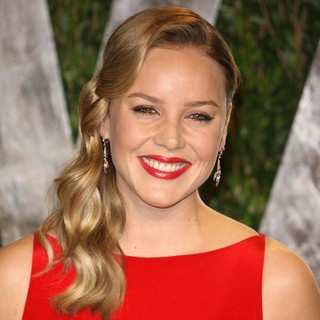 Abbie Cornish in 2012 Vanity Fair Oscar Party - Arrivals