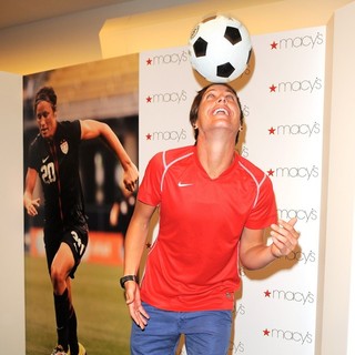 Abby Wambach in The U.S. Women's National Soccer Team Appears at Macy's Town Center Mall