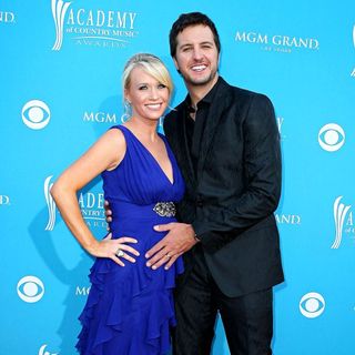 Luke Bryan in The 45th Annual Academy of Country Music Awards - acm_arrivals_023_wenn5462700