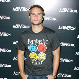 Scott Porter in Activision E3 2010 Preview Event - Arrivals