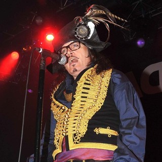 Adam Ant Performing Live on Stage - adam-ant-performing-live-on-stage-06