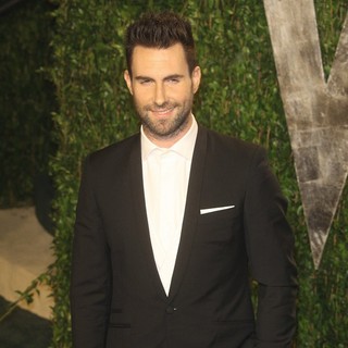 Adam Levine, Maroon 5 in 2012 Vanity Fair Oscar Party - Arrivals