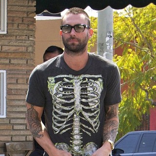 Adam Levine, Maroon 5 in Adam Levine Leaves The Mustard Seed Cafe After Having Lunch with A Friend